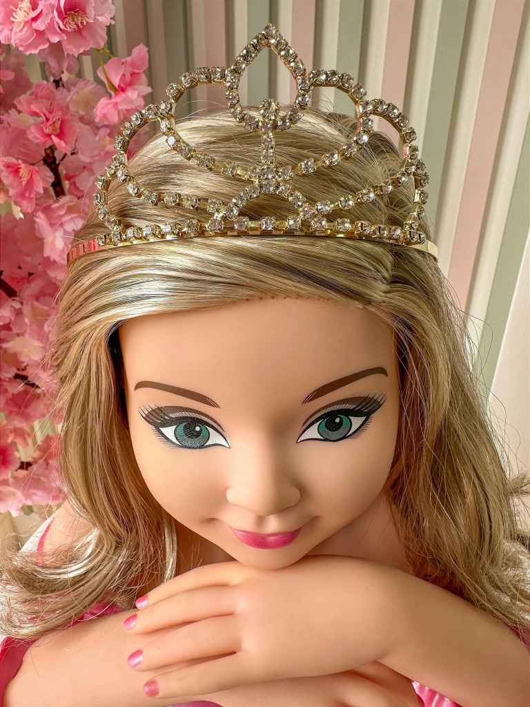 Coroa Belli Strass Dourada Ayla/Aila