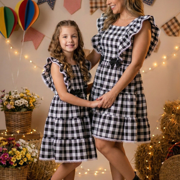 Vestido Banana Club Aline Xadrez Mãe e Filha
